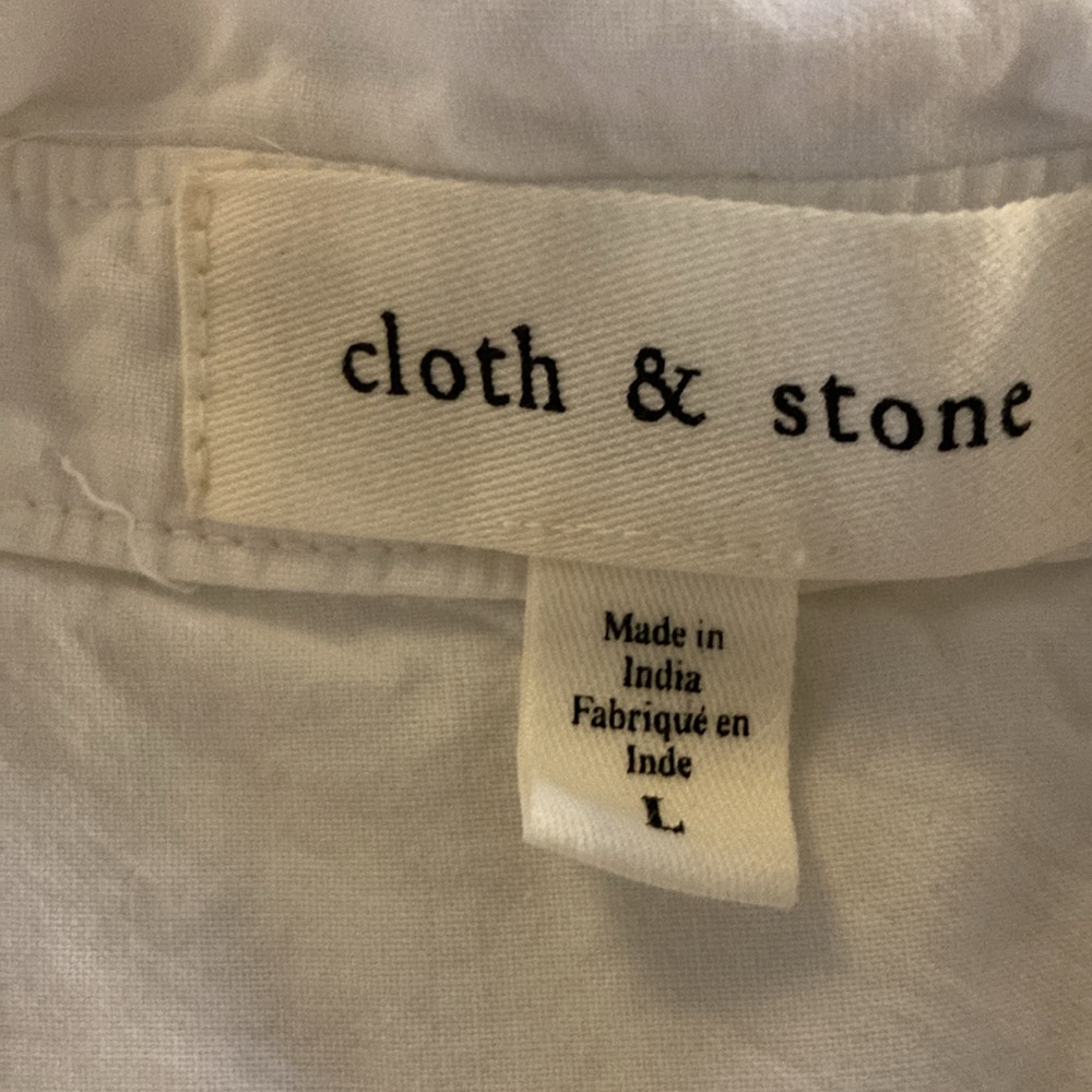 Cloth & Stone Classic White Button Down, Large - Picture 2 of 6